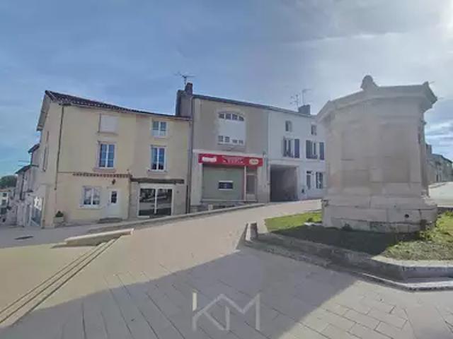 Maison vente à Poitiers, Latillé