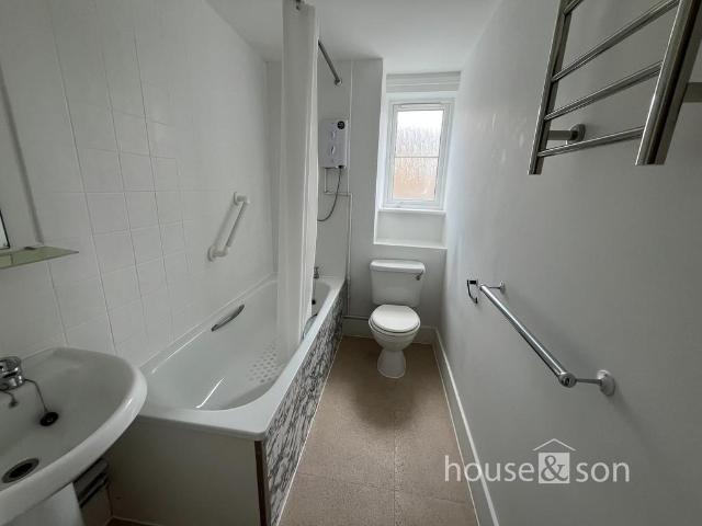 Apartment for rent in Talbot Village, Bournemouth