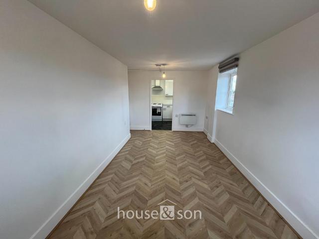 Apartment for rent in Talbot Village, Bournemouth