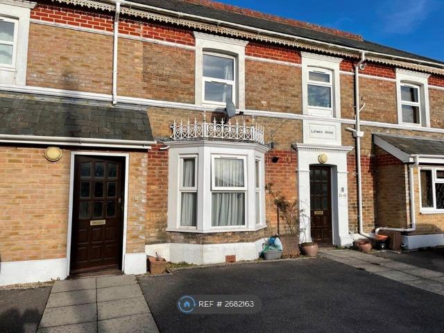 Apartment for rent in Talbot Village, Bournemouth