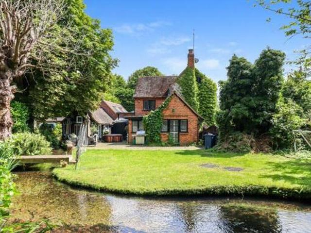 House for sale in Chesham