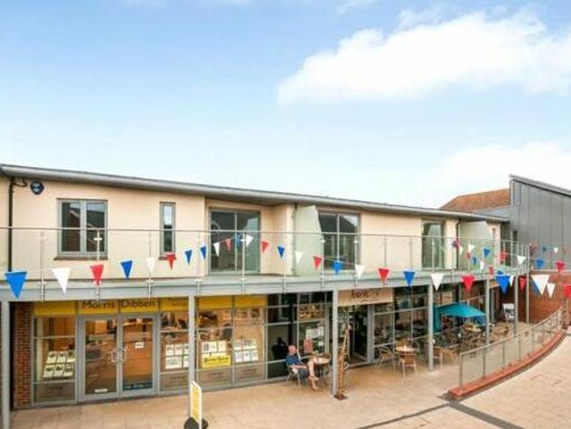 House for sale in Barton Stacey, Hampshire