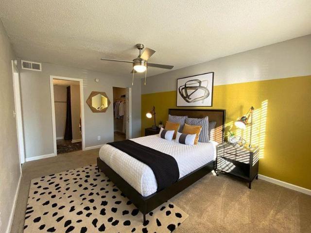 Apartment for rent in Hoover, Alabama