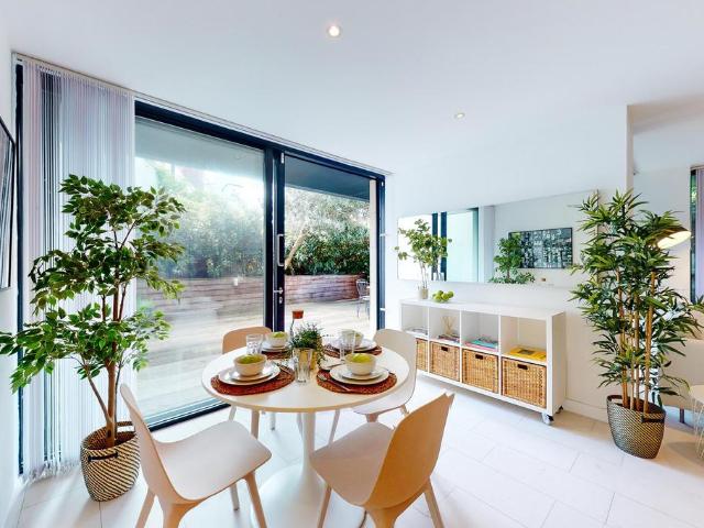 Apartment for rent in Chalk Farm, Greater London
