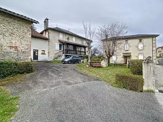 Maison vente à Figeac, Latronquière