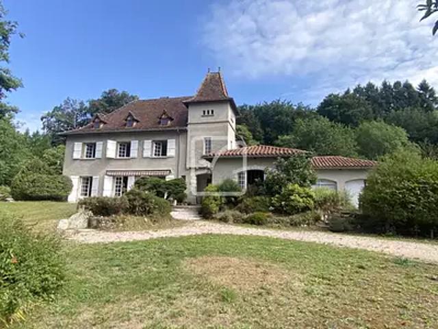 Maison vente à Figeac, Latronquière