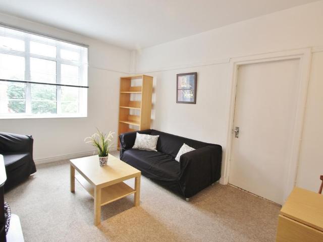 House for rent in Brook Green, Greater London