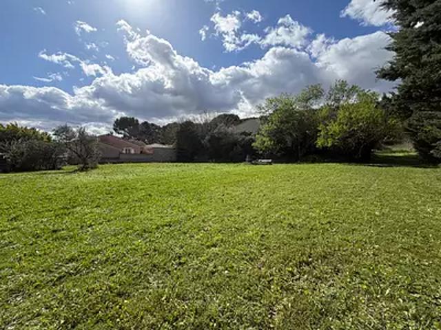 Terrain vente à Nîmes, Laudun-l'ardoise