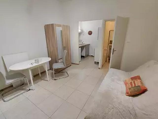 Appartement location à L'Ardoise, Laudun-l'Ardoise