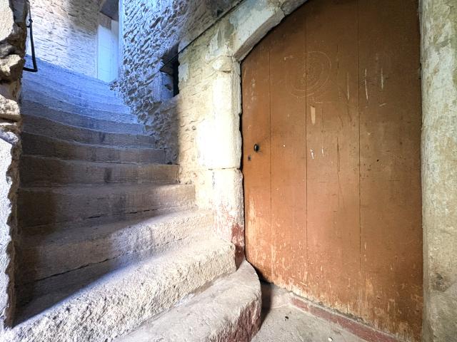 Maison vente à Nîmes, Laudun-l'ardoise