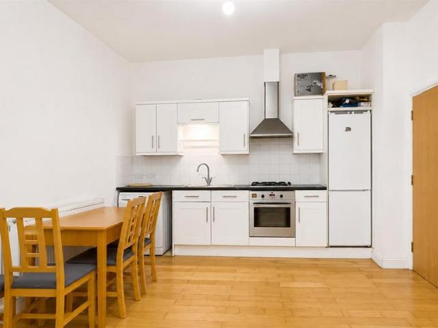 Apartment for rent in Walworth, Greater London