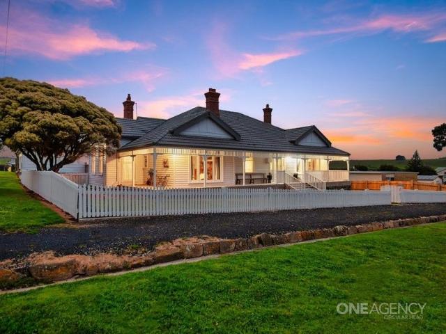 House for sale in Stanley, Tasmania