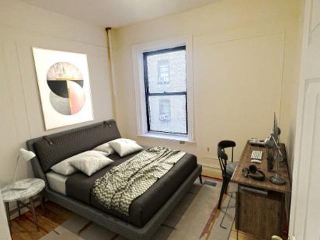 Room for rent in Arverne, New York