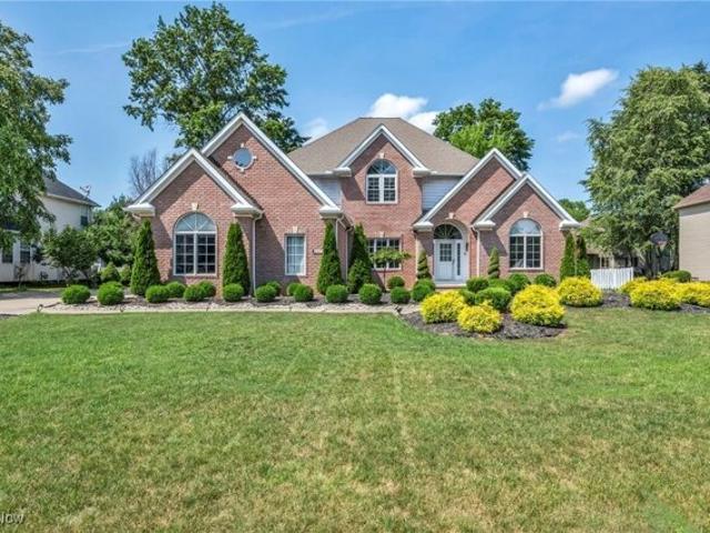 House for sale in Westlake