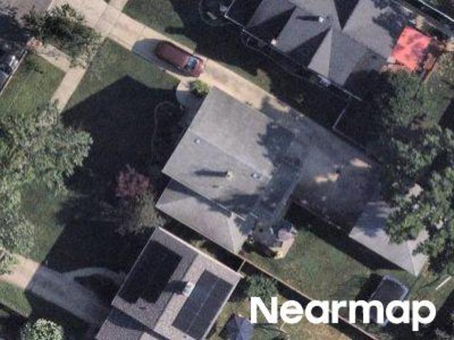 House for sale in Des Plaines, Illinois