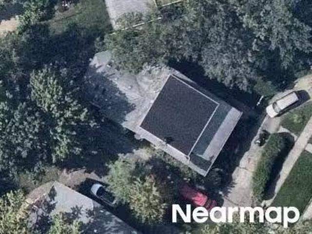 House for sale in Des Plaines