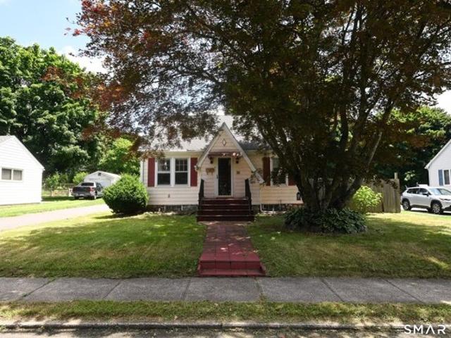 House for sale in Naugatuck, Connecticut