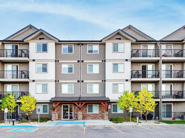 Apartment for rent in Wedgewood, Alberta