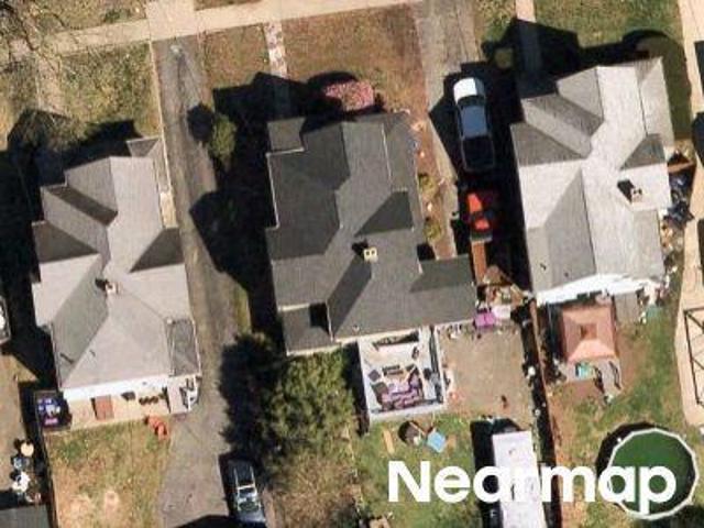 House for sale in Elmwood, Holyoke