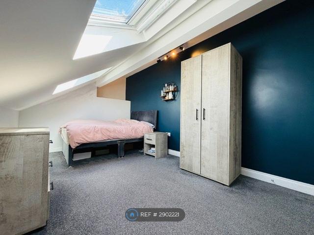 Room for rent in Armley, West Yorkshire