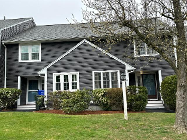 Condo for sale in Hopedale, Massachusetts