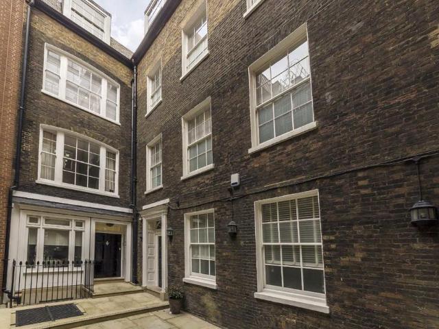 House for rent in Lyons, Greater London