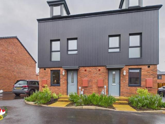 House for rent in Yate Rocks, Yate