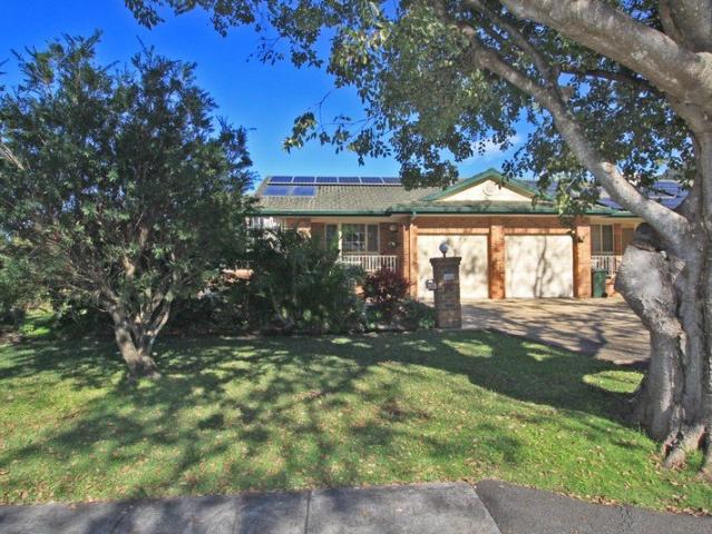 Villa for sale in Laurieton, New South Wales