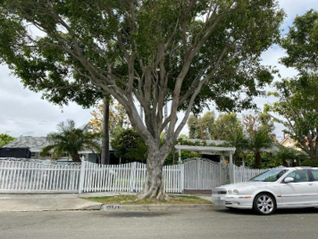 House for sale in Tustin, California