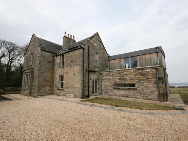 House for rent in Silverknowes, Scotland