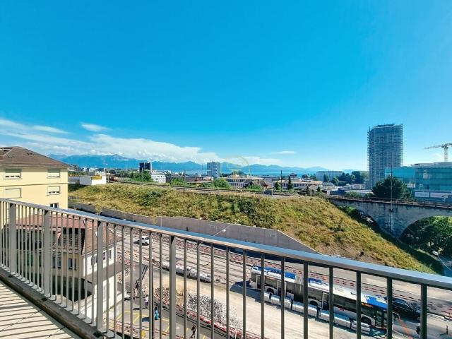 Etagenwohnung kaufen in Lausanne
