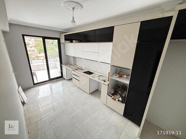 Edremit, Balikesir içerisinde satılık Villa