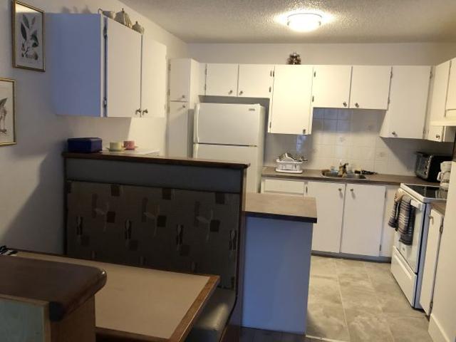 Apartment for rent in Laval-des-rapides, Quebec