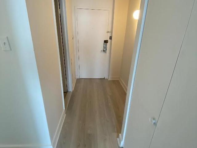 Apartment for rent in Laval-des-rapides, Quebec