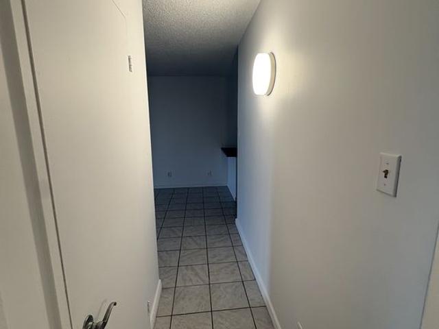 Apartment for rent in Laval-des-rapides, Quebec
