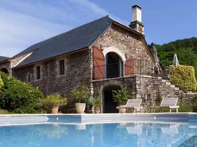 Maison vente à Figeac, Laval-de-cère