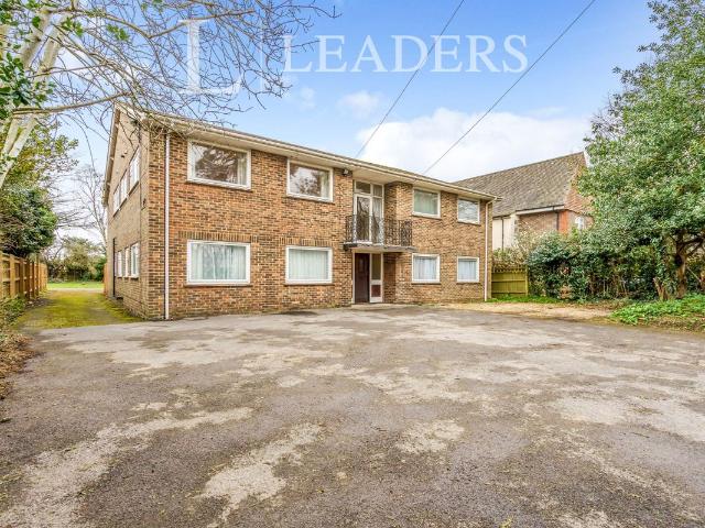 Apartment for rent in Summersdale, Chichester