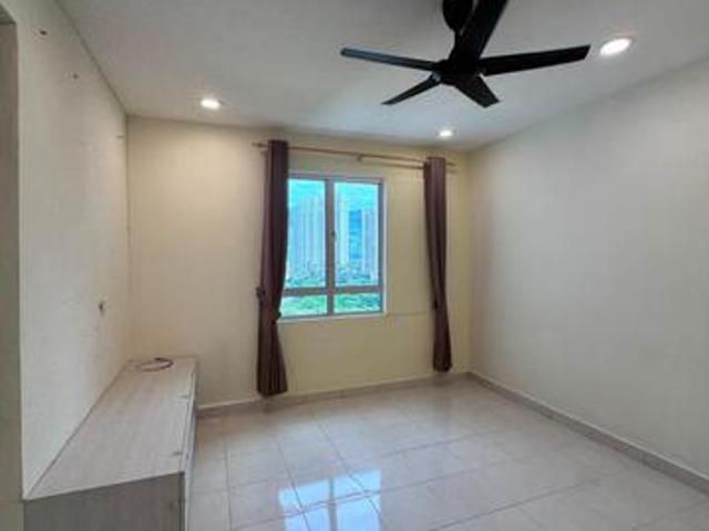Apartment for sale in Barat Daya, George Town