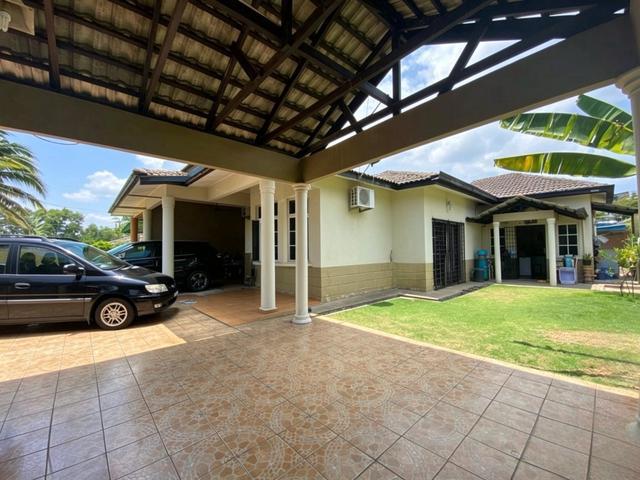 Residential House for sale in Sendayan Village, Negeri Sembilan