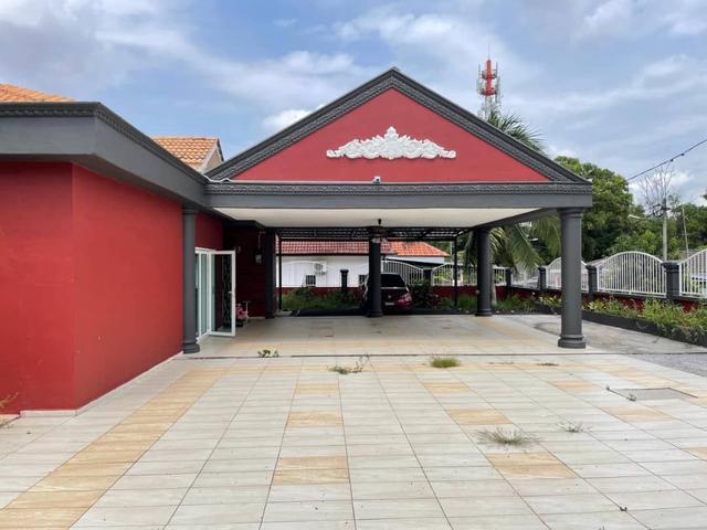 Bungalow for rent in Sendayan Village, Negeri Sembilan