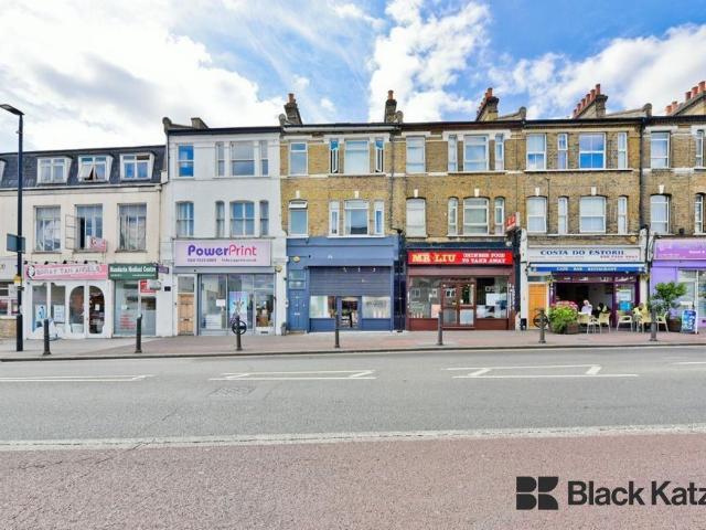 Studio for rent in Clapham Junction, Greater London