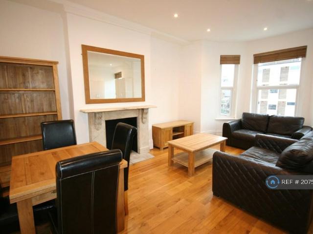 Apartment for rent in Clapham Junction, Greater London