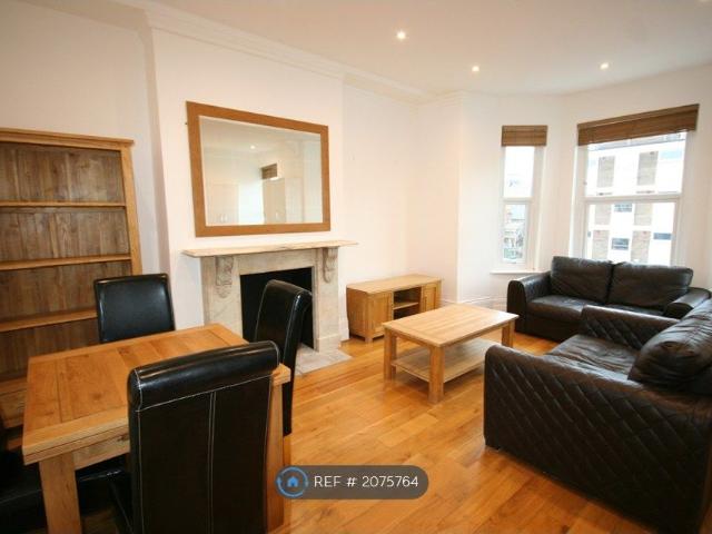 House for rent in Clapham Junction, Greater London