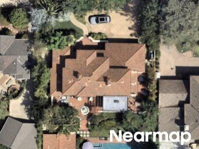 House for sale in Altacanyada, La Cañada Flintridge