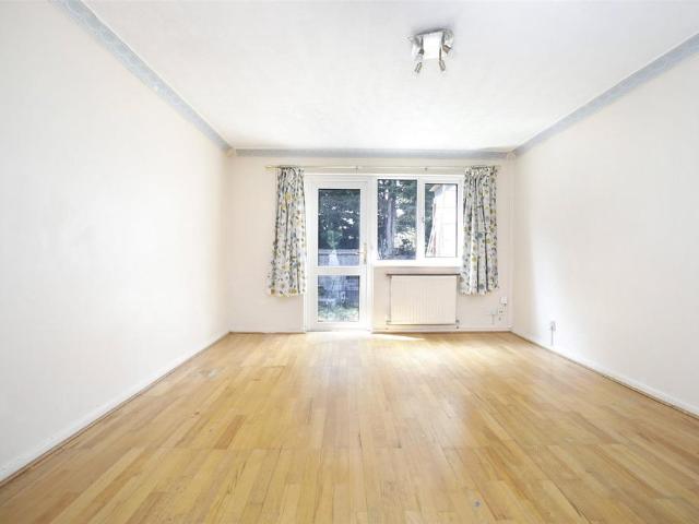 House for rent in London Borough of Southwark, Greater London