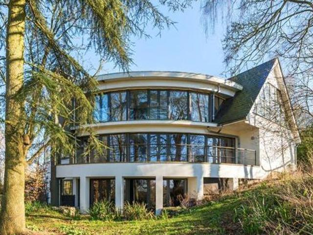 House for sale in Chelmondiston, Suffolk