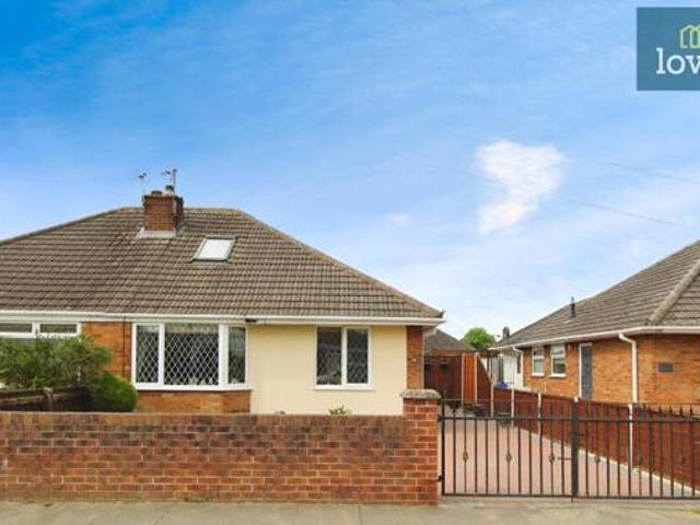 House for sale in Grimsby, North East Lincolnshire