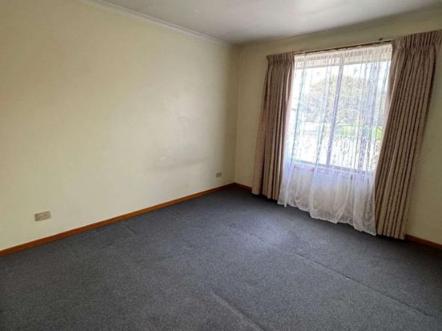 Room for rent in Camerons Creek, Victoria