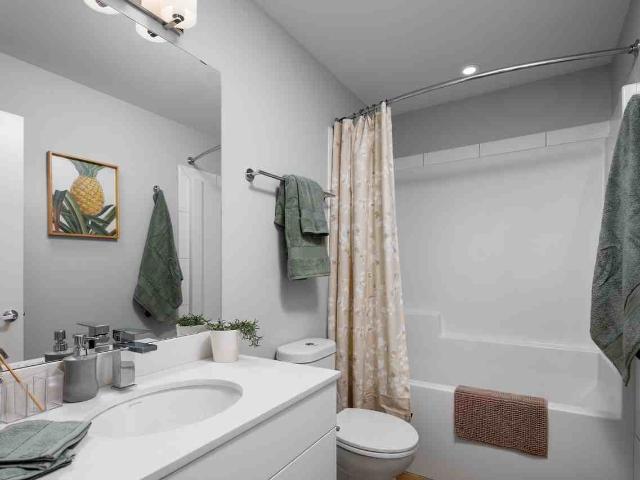 Apartment for rent in Winfield, British Columbia