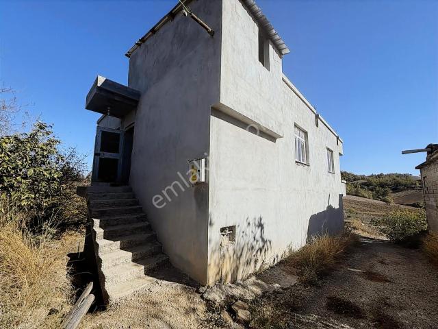 Karaisali, Adana içerisinde satılık Villa